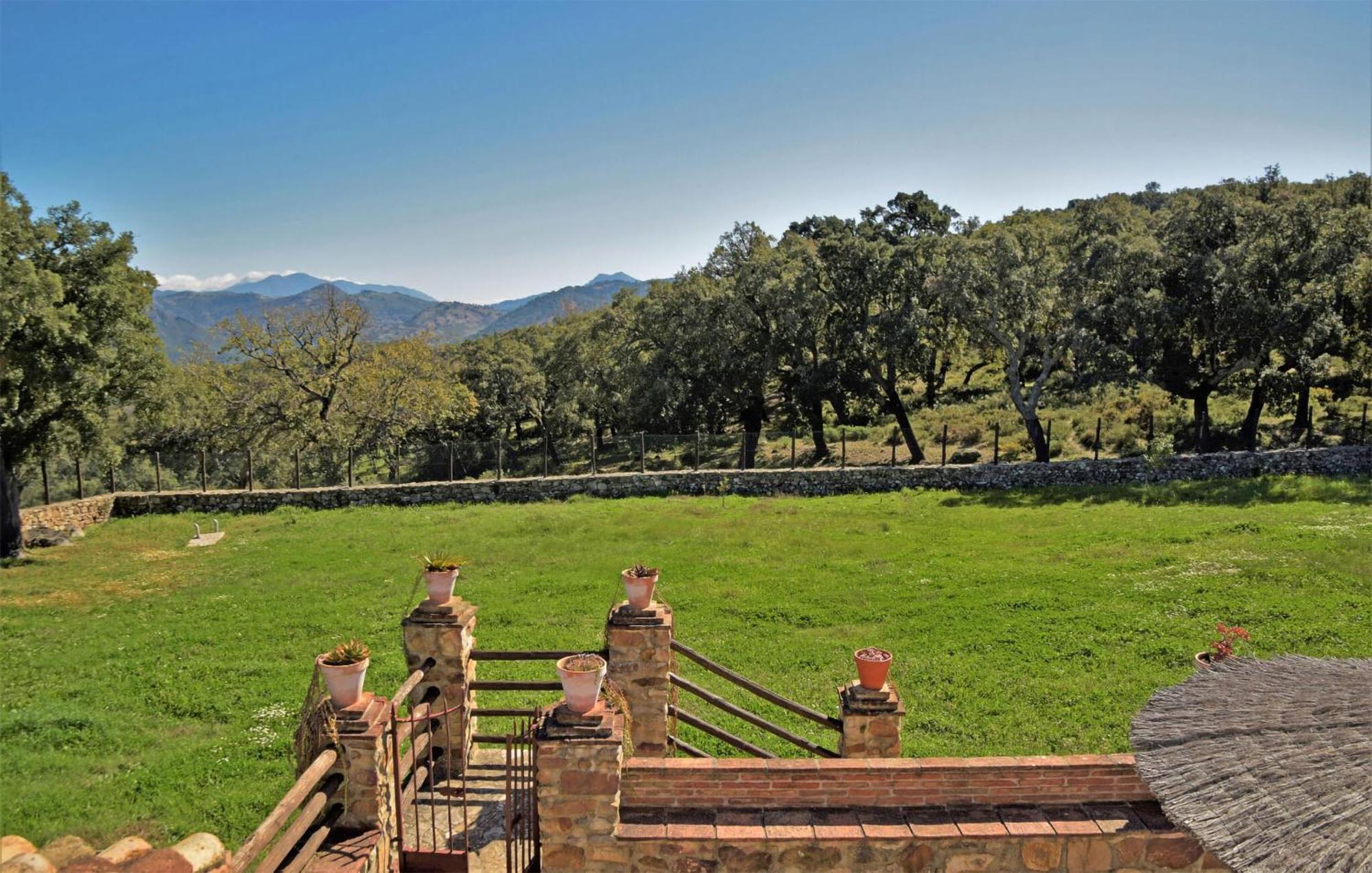 Lovely Home In Cortes De La Frontera With Kitchen Buitenkant foto